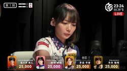 牌も耳元もキラキラ 麻雀界のファッションリーダー岡田紗佳、サクラ色のイヤーカフが“おしゃれ満貫”／麻雀・Mリーグ