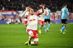 「アーセナルにようこそ」気の早いファンがゴラッソに反応！バイエルン、バルサ、マンUも狙う天才MFの争奪戦はガナーズが一歩リード？