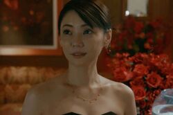 倉科カナ、艶やかな美谷間が輝くブラックドレス姿に反響「綺麗過ぎる」「一段と美しい」『グレイトギフト』5話