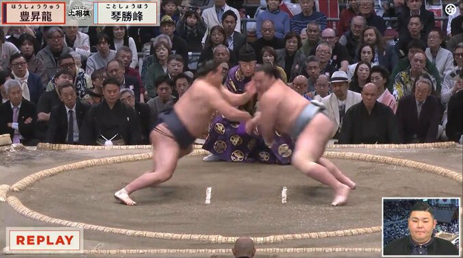 「かなりダメージを食らってる」豊昇龍、立ち合いの“一撃”で琴勝峰に異変か 元前頭・天鎧鵬が指摘した瞬間 2枚目