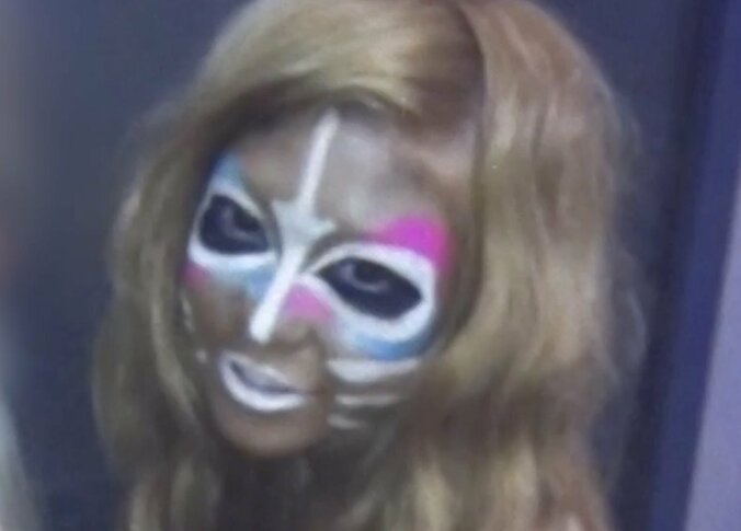 【写真・画像】美人ママは元ヤマンバギャル…「バケモノみたい」当時の姿に子どもたちが唖然　1枚目