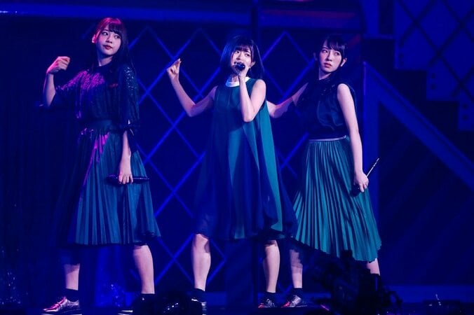 【ライブレポート】「この時間が永遠に続けばいいのに…」けやき坂46が初のクリスマス3daysライブ完走、感極まるメンバーも 6枚目