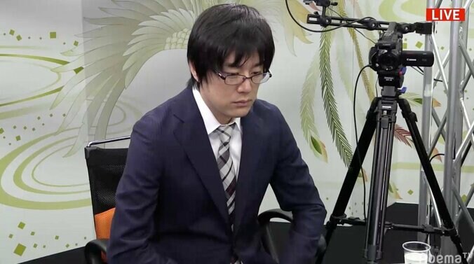 サクラサク！内川幸太郎、ドラフト指名当日に役満・国士無双／麻雀・鳳凰戦A2リーグ第4節C卓 2枚目