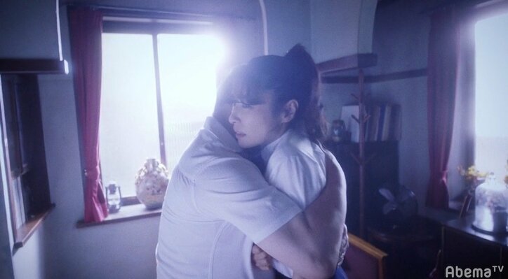 叔父からの性的虐待、そして復讐…『奪い愛、夏』桜（水野美紀）の過去が明らかに