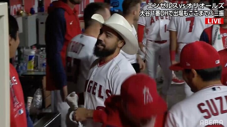 スタメン復帰したトラウトをレンドンが返す! 豪快ホームランを大谷翔平も笑顔で出迎え 「めっちゃ雰囲気いい」「ハットが一番似合う」の声
