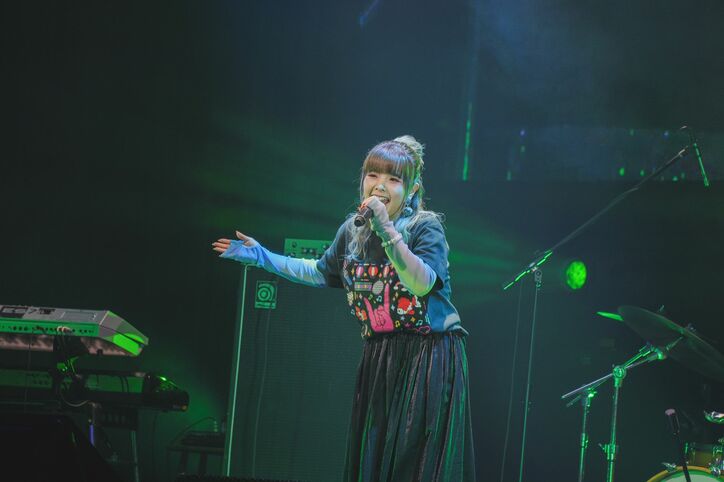 【写真・画像】「ABEMAアニメ祭」バイきんぐ小峠・錦鯉ら”おじさん芸人”がアニメを学ぶ!? 史上初「しかのこ生ライブ」も【9月15日レポート】 5枚目