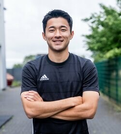 菅原由勢が「レアル・ソシエダvs東京ヴェルディ」のABEMA特別解説に決定！ 久保建英やソシエダの魅力に迫る事前番組も放送