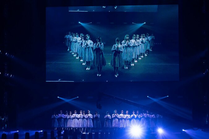 乃木坂46「インフルエンサー」で始まり「シンクロニシティ」で締めた『TGC』4曲ミニライブ 10枚目