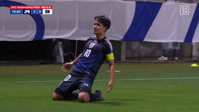 「久保と鎌田は別格」ワールドクラスの超連携に「レベチすぎ」「さすがに沼るだろ」鎌田大地の極上ヒールパス→久保建英スーパーゴラッソ炸裂の瞬間 4枚目