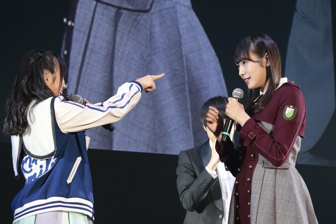 HKT宮脇咲良がセンターで『二人セゾン』を披露！　“対決”では欅坂が勝利 18枚目