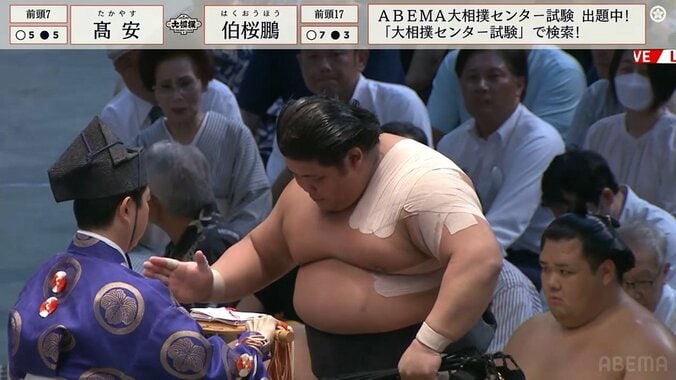 元大関まで撃破 19歳・伯桜鵬、堂々と正面突破で新入幕勝ち越し 溢れる力感に「強い！」「気合い入ってる」 1枚目