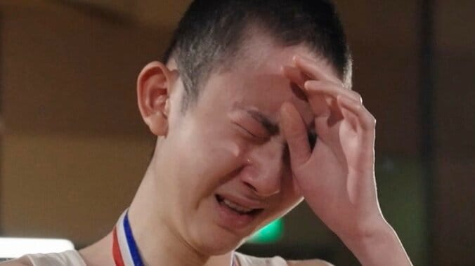 【写真・画像】「大きい嘘を…」 2カ月で高校退学の“18歳”がオーディションで涙の告白　1枚目