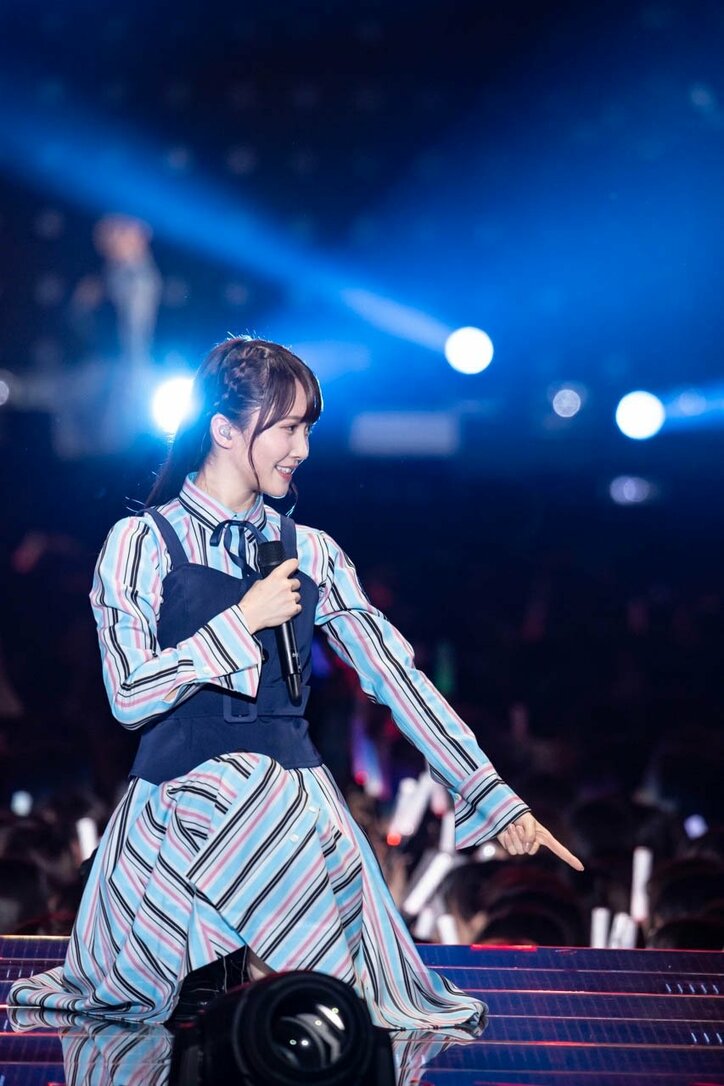 日向坂46が平成最後の『TGC』で3曲ミニライブ、濱岸ひよりが初ランウェイで笑顔を見せる
