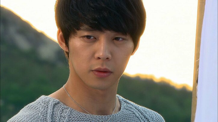 SBS演技大賞ほか11冠を受賞！ユチョン史上最高のハマり役『屋根部屋のプリンス』