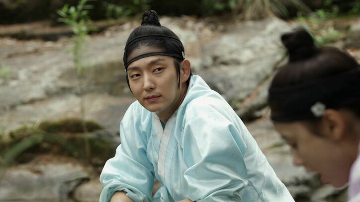 イ・ジュンギ主演、朝鮮王朝末期に生きた男の愛と運命を描く『朝鮮ガンマン』