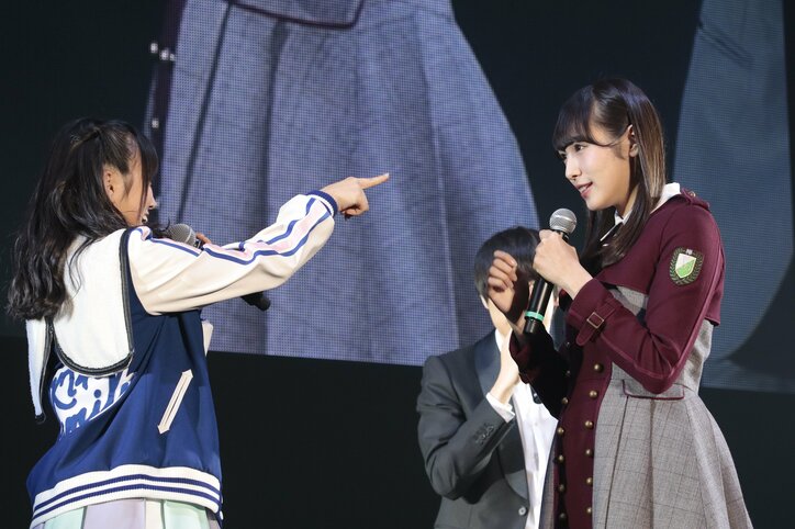 HKT宮脇咲良がセンターで『二人セゾン』を披露! “対決”では欅坂が勝利