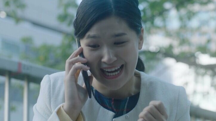 旦那の不倫相手は高校時代からの友人…怒りのグーパンチで制裁下す！『フォローされたら終わり』衝撃展開に注目集まる