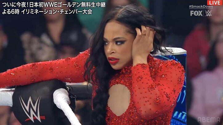 【写真・画像】女子レスラー、衝撃の“顔面踏みつけ”に苦悶 “元フーターズモデル”を襲った悲劇の瞬間　1枚目