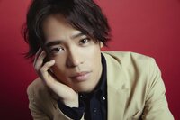 小野賢章、“男の夢”モテモテ教師役に本音「相手が高校生じゃなかったらなー」　『お前ら全員めんどくさい！』インタビュー