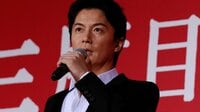 福山雅治、ツタンカーメン寝袋を体験　“神”として崇めるファン続出「ましゃ神だ～！」