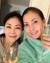 土屋アンナ『今年はママのターキーでChristmas dinner』