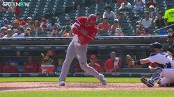 1試合目で完封 2試合目で2打席連発 神がかった大谷翔平の活躍に現地実況も絶叫「思い出してください。1試合目に完封してますよ！」