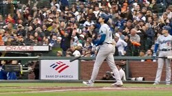 大谷翔平の確信歩きが「この世で1番かっけぇ」　打球を見上げてゆっくりと…136メートル特大ソロで見せた貫禄「これは盛り上がるわ」ファン惚れ惚れ