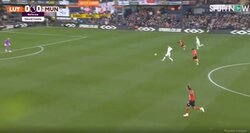 「完全に覚醒した」プレミアリーグ史上最年少6戦連続ゴール！赤い悪魔の新たなエースが決めた電光石火の37秒弾！超爆速ランで相手のパスをかっさらいGKを剥がした左足炸裂の瞬間