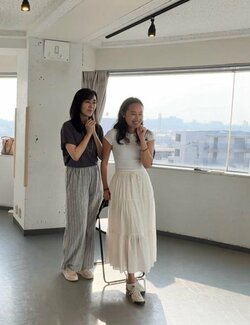 早見優、恒例ライブの“舞台裏”を明かす「一番緊張したのは、親子共演の瞬間かも」 練習風景の写真も公開