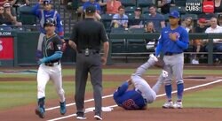 めっちゃ嬉しそう！ カブス今永昇太が“神リアクション”「これが愛される理由」 味方の体を張った好プレーに見せた“ほっこりシーン”