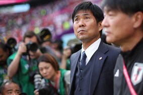 【W杯】日本の森保監督、スペイン戦国歌斉唱で涙　「涙目だ」「泣いてる」の声