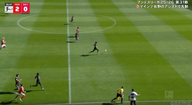 スタジアム騒然！ 佐野海舟、脳がバグる“衝撃の光景”「無双しすぎ」「これはヤバい」剥がしながら“超絶ロングキラーパス”炸裂 5枚目