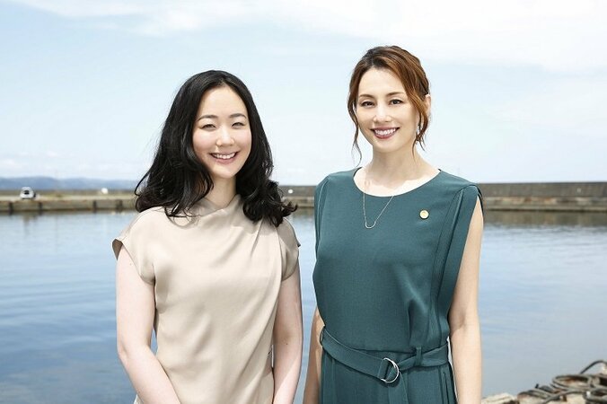米倉涼子、松本清張作『疑惑』で弁護士に！ “悪女”黒木華との初対峙は「私、負けたっぽい…」 1枚目