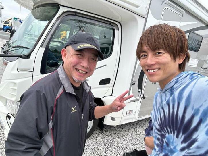  杉浦太陽、義父も一緒にキャンピングカーでドライブ「メッサ運転しやすい」 