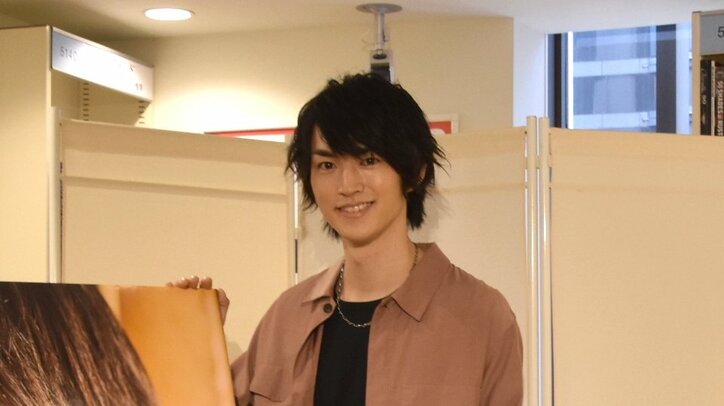 和田雅成、“恋に落ちる”写真集で記憶にない涙が…！  舞台『刀剣乱舞』長谷部役で人気