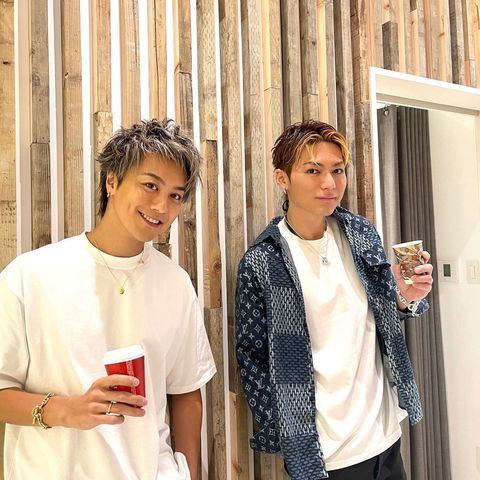 Exile Shokichi Takahiroとの爽やか2ショット公開 顔面偏差値の高さ イケメンな2人 とファン歓喜 話題 Abema Times