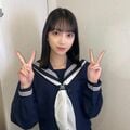 「まだまだJKイケる」「全然違和感なし」堀未央奈のキュートなセーラー服姿にファン歓喜！