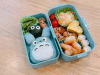 江原千鶴『どんぐり拾いの遠足弁当☆』