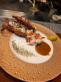 堀ちえみ、夫と堪能した誕生日前夜の“豪華ディナー”を公開「たまらんね〜っ！」