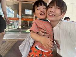  元あいのりメンバー、先天性眼瞼下垂症の手術を受けた次男の術後検診「次はまた1年後になるそうです」 