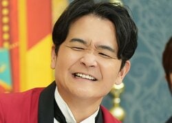 人気芸人、亡き父との写真を公開し千鳥衝撃「そっくりや！」「一緒やん顔」