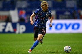 サッカーアナリストが見たチュニジア戦｜実は破綻していなかった守備。サイド攻撃を得点につなげるために必要なこととは？