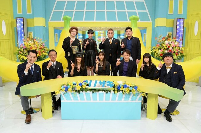 バナナマンも夢中のカリスマホスト・ローランド様、後輩指導とモンゴル珍道中に密着 4枚目