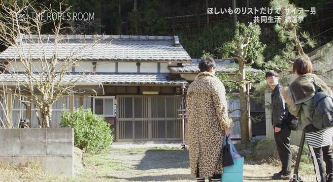 ヒモYouTuber＆エロメン＆芸人の共同生活がスタート 生活物資は“欲しいものリスト”でゲットできたものだけ 「THE ROPES ROOM」 1枚目