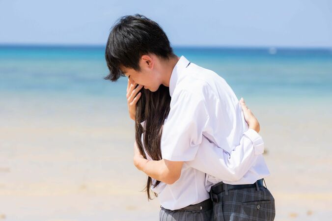 「もう離さない」友達から恋人へ、うたな＆えいき、カップル成立で熱いハグ『恋ステ2021秋 沖縄』最終回 1枚目