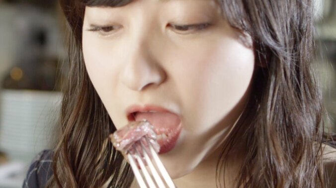「肉こそ我がすべて」　黒田凛が艶やかにビーフ食いまくり 8枚目