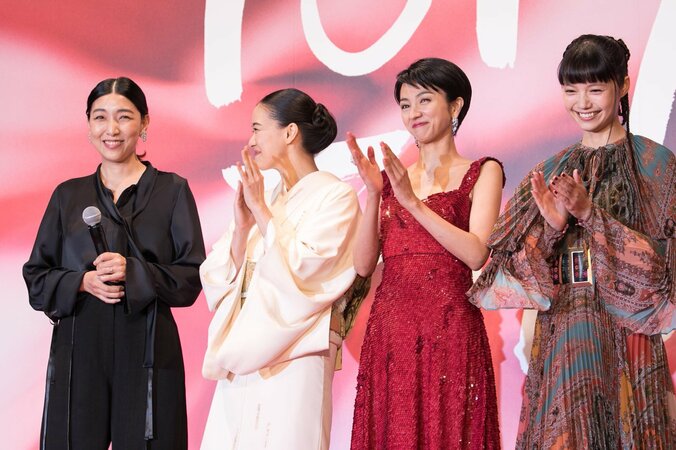 東京国際映画祭が開幕、ひときわ存在感を放った“85年度生まれ”女優 1枚目