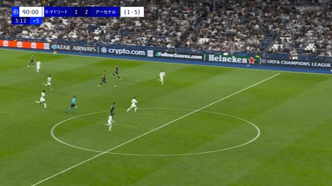 驚愕！“80m爆走スーパーゴール”のアーセナルFWにファン感動「守備して後半ATでこのスプリント…」「泣けてきた」レアル・マドリードの息の根を止めた瞬間 5枚目