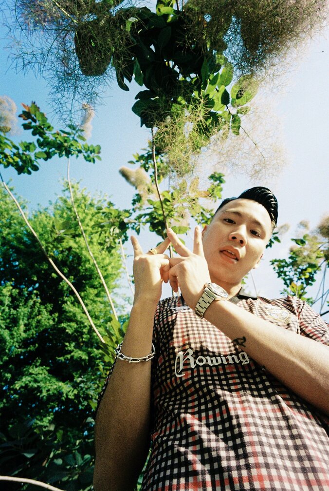 「#俺らのやり方でぇん」で TikTok バズを起こしている WILYWNKA「Our Style」が 6月11 日(金)に待望の正式リリース! Apple Music、Spotify に て本日より予約開始! 2枚目