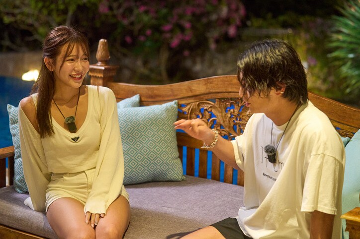 【写真・画像】25歳美女のビキニ姿での積極的なアピールに「誰でも落とせそう」ニューヨーク屋敷も感心　2枚目